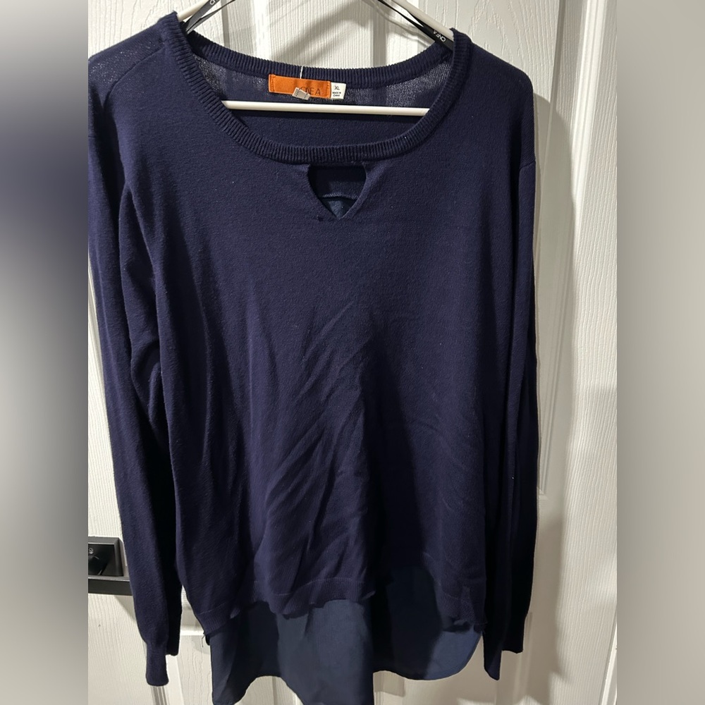 Blue long sleeve shirt size XL